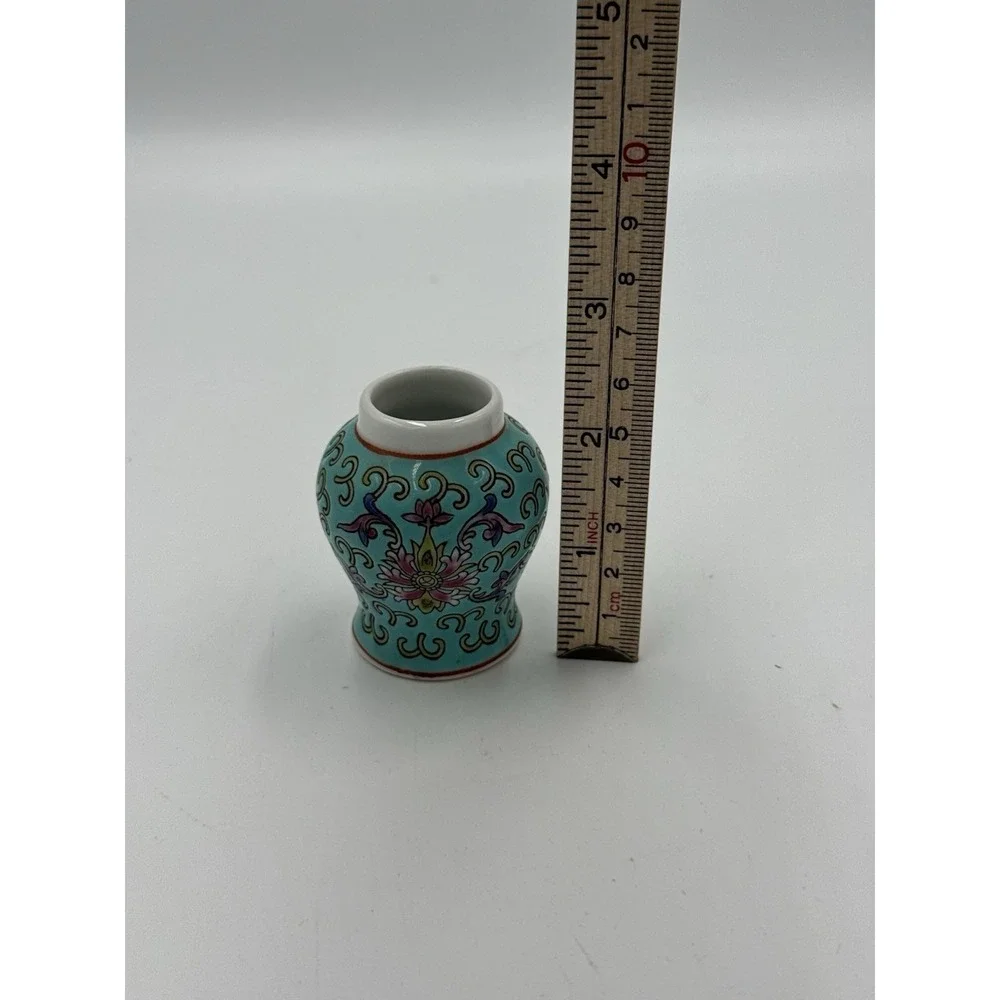 VTG Chinese Turquoise Famille Rose Minature Ginger Jar 3.25